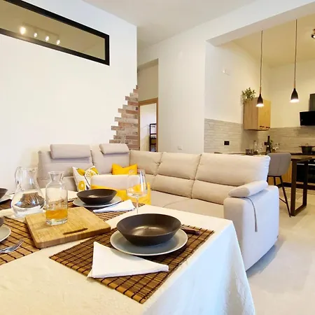 Bed & Breakfast Urban - 4*